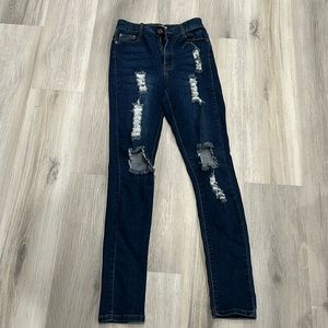 Skinny ripped jeans